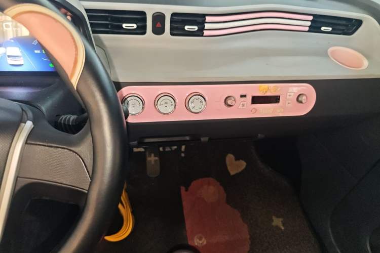 Used Wuling Hongguang MINIEV 2021 Macaron Premium Model – Lithium Iron Phosphate