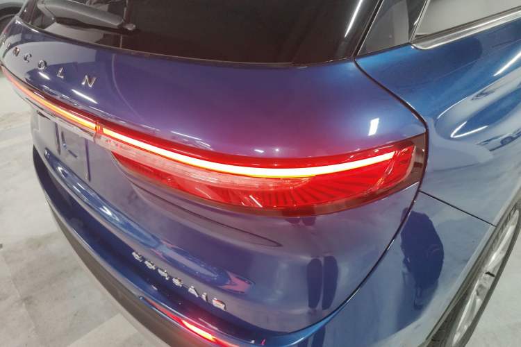 Used Lincoln Corsair 2021 2.0T Two-Wheel Drive Deluxe Edition
