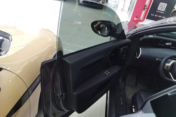 Used  07 2024 Pro+ All-Electric Version
