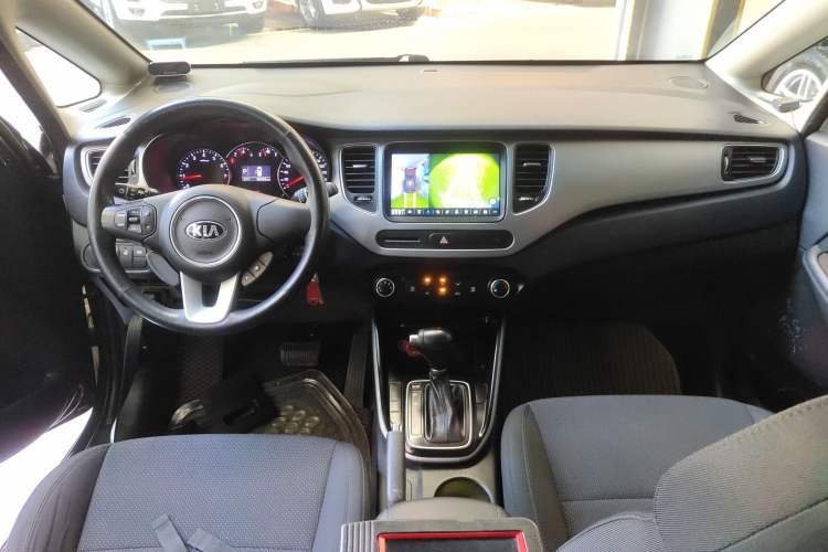 Used Kia Carens 2013 2.0L 7-Seater Automatic Standard Version China IV Standard
