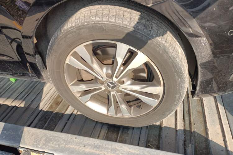 Used Mercedes-Benz V-Class 2018 V 260 Avantgarde Edition China VI