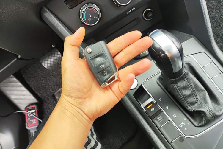 Used Volkswagen Tiguan L 2023 330TSI Automatic Two-Wheel Drive Comfort Edition
