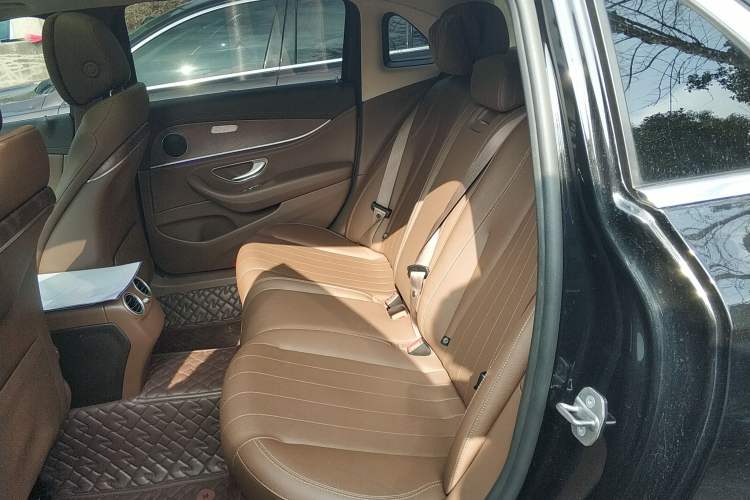 Used Mercedes-Benz E-Class 2020 Facelift E 260 L
