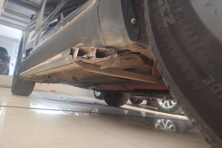 Used Hongqi HS5 2022 Revised Version 2.0T Smart Connect Flagship Edition
