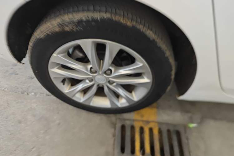 Used Buick Verano 2019 Sedan 20T Dual-Clutch Luxury Model