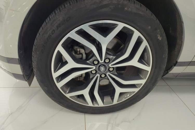 Used Land Rover Range Rover Evoque 2022 Aurora L 249 PS R-Dynamic Luxury Edition
