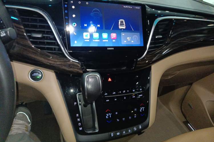 Used Buick GL8 2018 ES 28T Flagship Model China VI Standard
