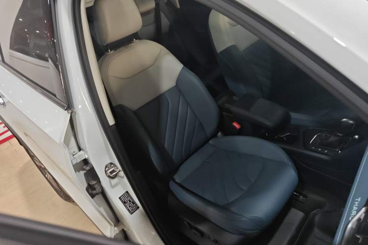 Used Volkswagen Tharu 2024 300TSI Two-Wheel-Drive Moon Luxury Edition
