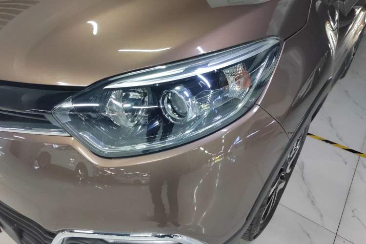 Used Renault Captur 2015 1.2T Automatic Luxury First Edition