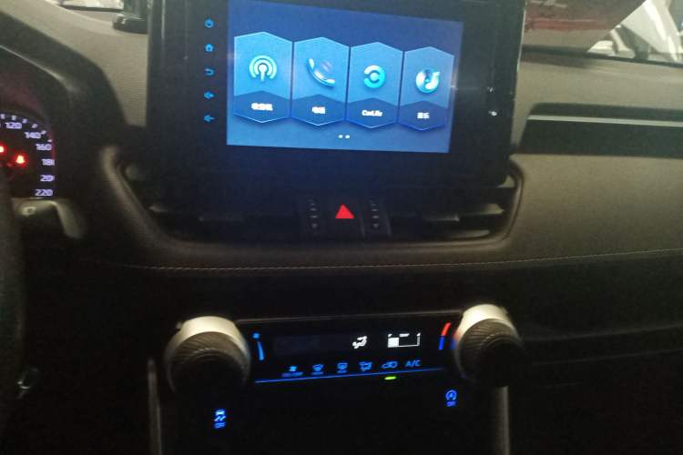 Used Toyota RAV4 2021 2.0L CVT Two-Wheel Drive Urban Edition
