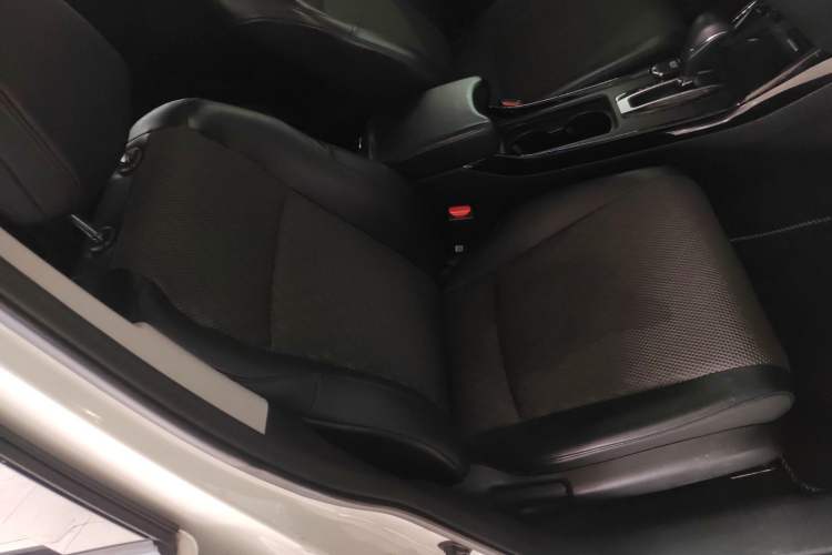 Used Honda Jade 2017 210TURBO CVT Fashion Edition 5-seater
