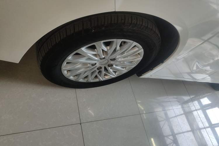 Used  Ruisheng Ace M7 2023 2.0L Automatic Long Wheelbase Enjoyment Version 7 Seats
