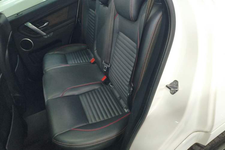 Used Land Rover Discovery Sport 2020 249 PS R-Dynamic Performance Edition
