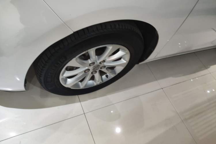 Used Buick GL8 2018 ES 28T Comfort Model China VI Standard
