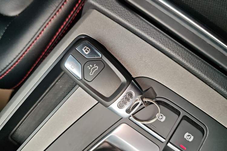 Used Audi Q5L 2018 40 TFSI Prestige Edition China V