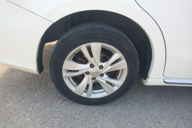 Used GAC Trumpchi GA3S Vision 2014 1.6L Automatic Luxury ESP Version