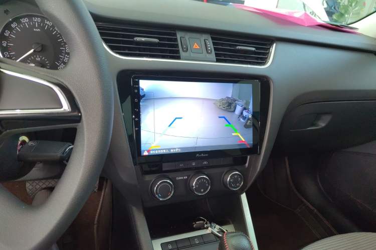 Used Skoda Octavia 2016 1.6L Automatic Chuanxing Edition
