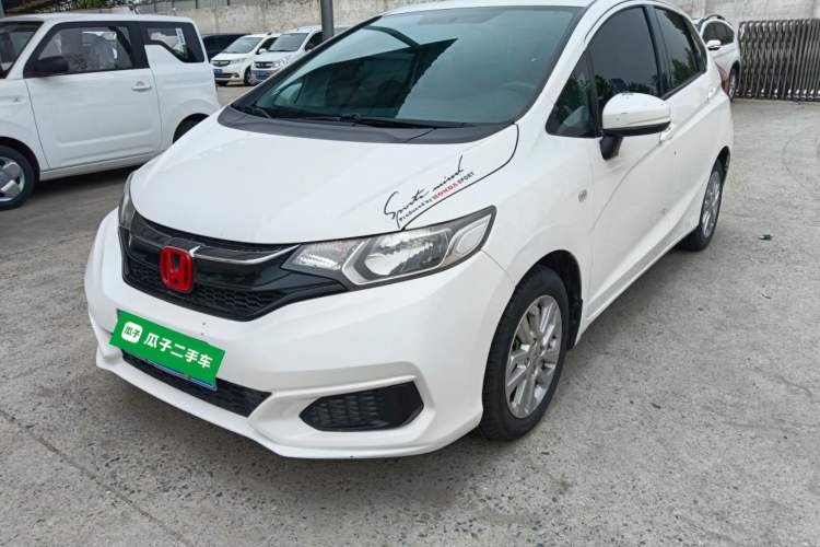 Used Honda Fit 2018 1.5L CVT Comfort Sunroof Version