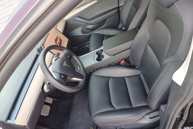 Used Tesla Model 3 2022 Rear-Wheel-Drive Version
