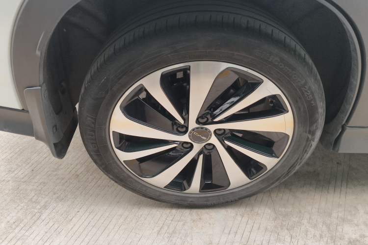 Used BYD Song PLUS New Energy 2024 Honor Edition EV 520km Premium Model
