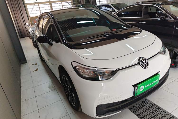Used Volkswagen ID.3 2025 Smart Edition Outstanding Model