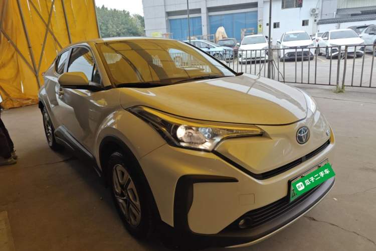 Used Toyota C-HR EV 2020 Deluxe Sunroof Edition
