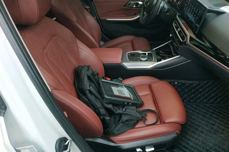 Used BMW 3 Series 2023 325Li M Sport Night Edition Package
