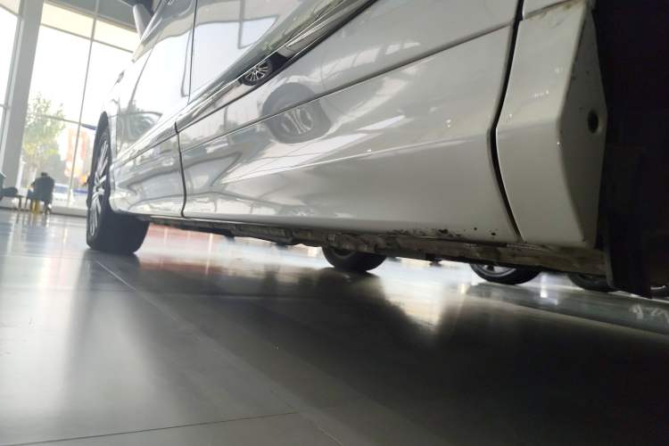 Used Honda Elysion 2022 2.0L eHEV Prestige Edition
