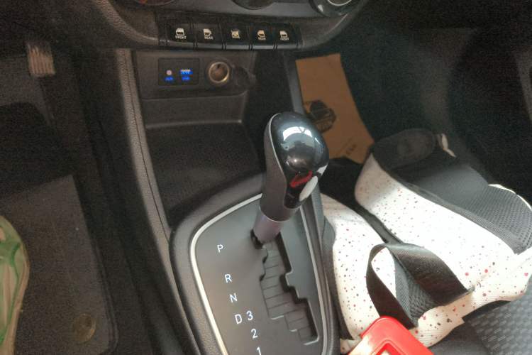 Used Hyundai Verna 2017 1.4L Automatic YueXiang Connected Version China V Standard
