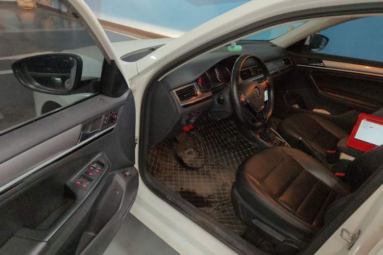 Used Volkswagen Bora 2017 1.6L Automatic Comfort Model