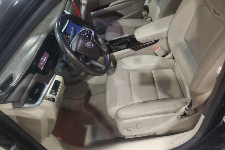 Used Cadillac XTS 2014 28T Comfort Version