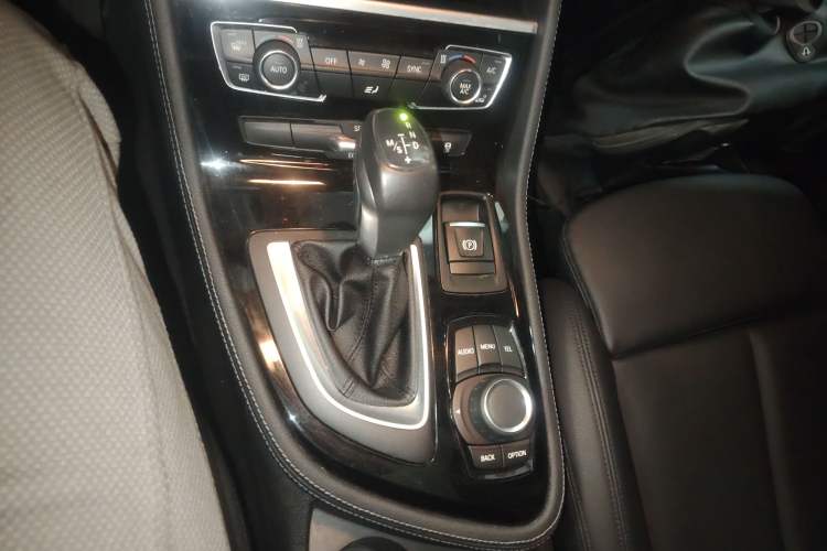 Used BMW 2 Series Active Tourer 2016 218i Sports Design Package