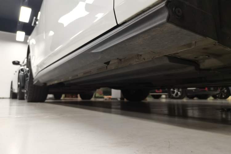 Used Changan UNI-V 2023 1.5T Prestige Model
