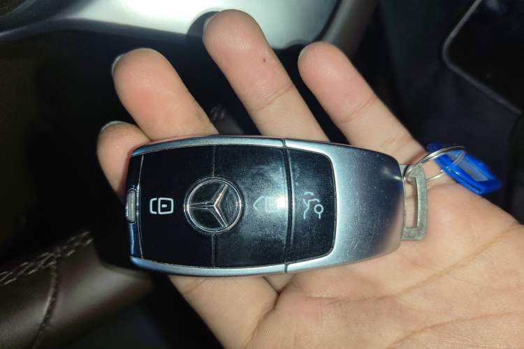 Used Mercedes-Benz E-Class 2019 Restyled E 300 L Luxury Edition