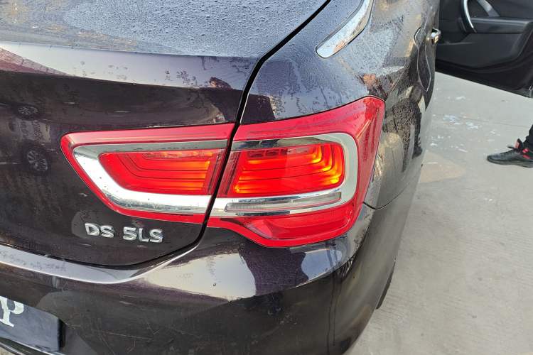 Used  5LS 2015 1.6T Comfort Edition THP160