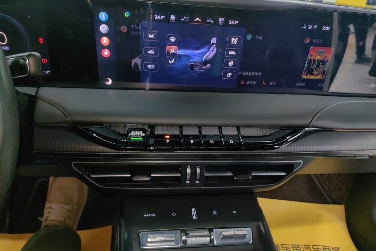 Used Lincoln Z 2022 Facelift iCool Deluxe Edition
