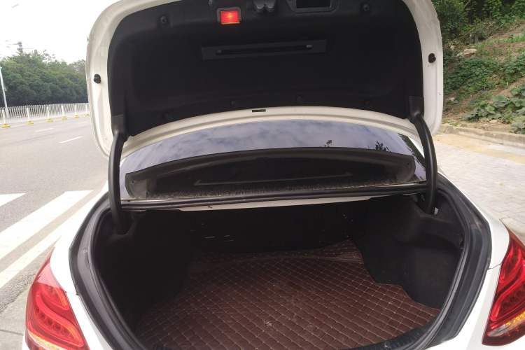 Used Mercedes-Benz C-Class 2017 Restyled C 180 L Fashion Edition Sport Version