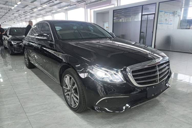 Used Mercedes-Benz E-Class 2020 Facelift E 260 L