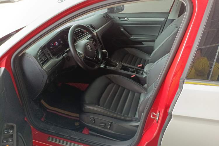 Used Volkswagen Lamando 2021 280TSI DSG Comfort Edition
