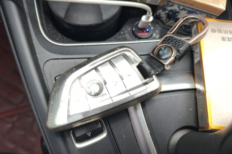 TDK.VehicleDetails.img