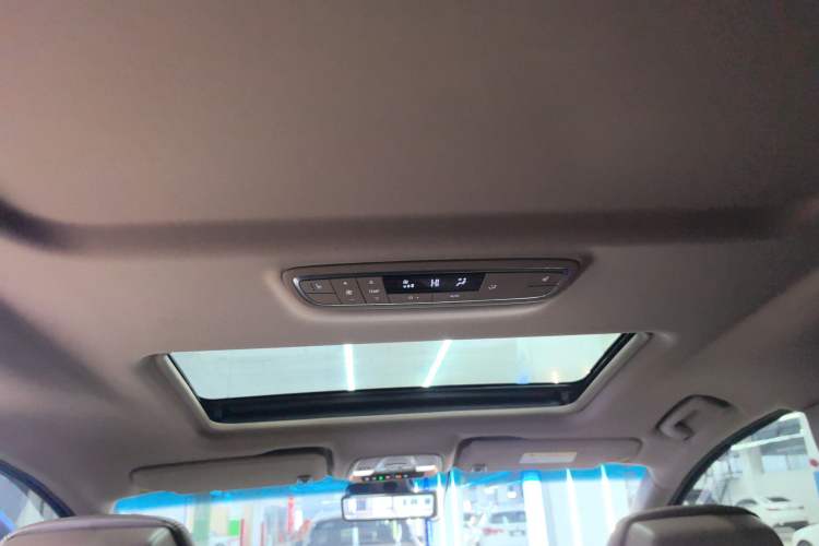 Used Buick GL8 2021 ES Land Cruiser 653T Luxury Edition
