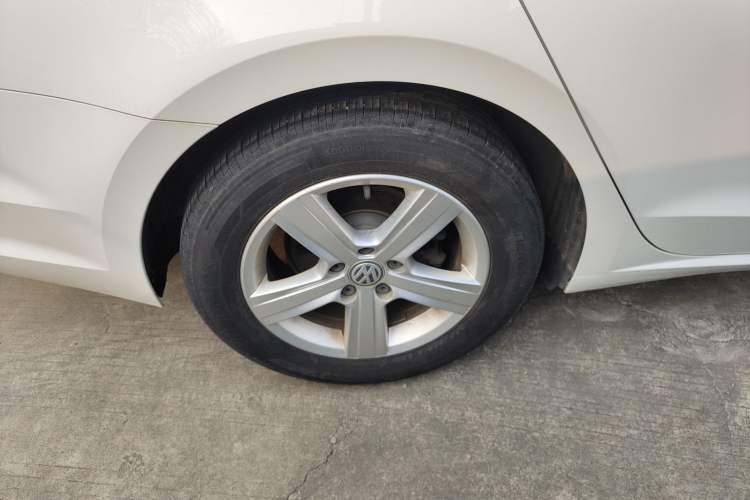 Used Volkswagen Lamando 2021 230TSI DSG Fashion Edition
