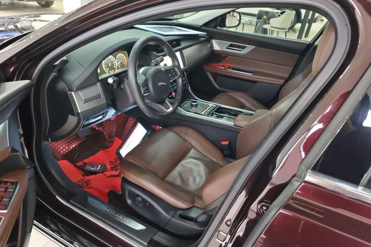 Used Jaguar XFL 2020 XFL 2.0T P250 Four-Wheel Drive Luxury Edition
