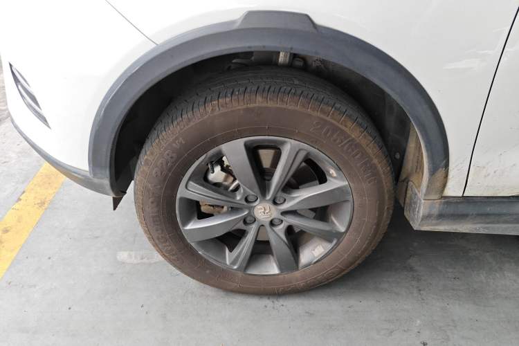 Used BYD Yuan New Energy 2019 EV360 Smart Connect Leading Model
