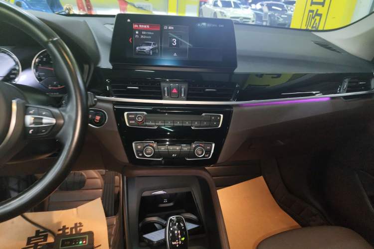 Used BMW X1 2022 sDrive25Li Leading Model
