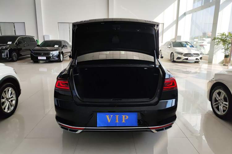 Used Volkswagen Magotan 2023 2 Million Units Commemorative Edition 330TSI DSG Luxury Version
