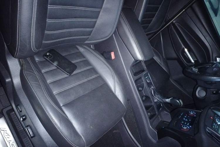 Used Ford Kuga 2017 EcoBoost 180 Two-Wheel-Drive Luxury Wing Edition
