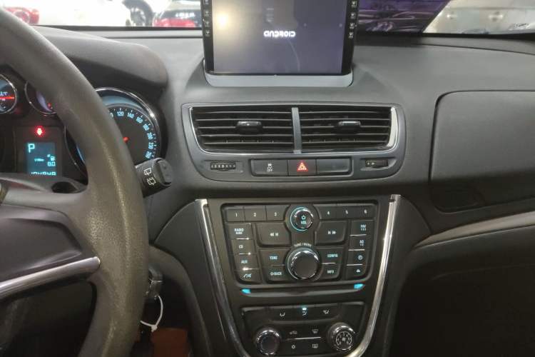 Used Buick Encore 2015 1.4T Automatic Two-Wheel Drive Urban Elite Version