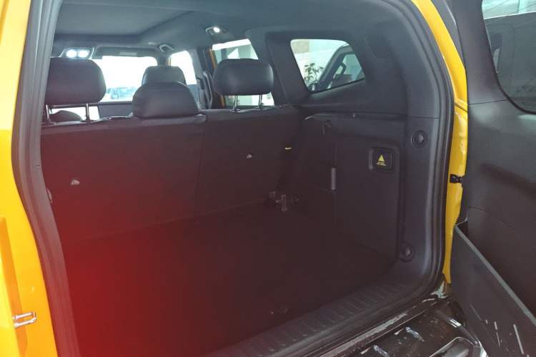 Used  G318 2025 Worry-Free Adventure Edition Four-Wheel Drive Secret Realm Version