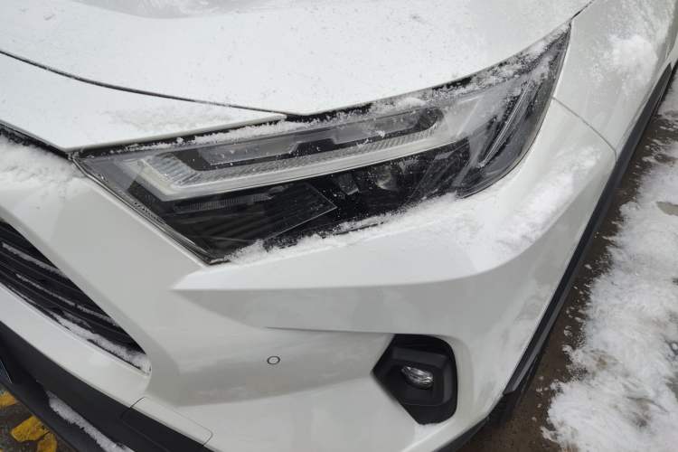 Used Toyota RAV4 2023 Dual-Engine 2.5L E-CVT Four-Wheel Drive Elite Plus Edition